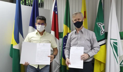 David Almeida assina, junto à Suframa, novo termo para finalizar obras no Distrito Industrial