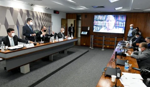 ‘Dar a chance de a pessoa lutar pela vida é dever do Estado’, afirma Mandetta