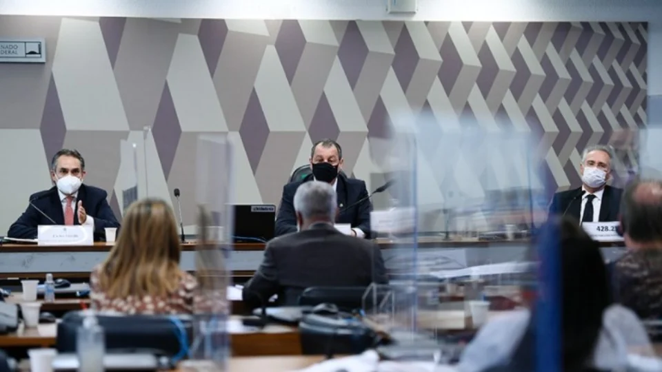 Intermediações de Wajngarten com a Pfizer voltam a ser questionadas na CPI