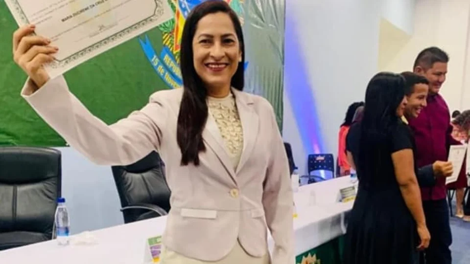 TCE-AM suspende dois contratos milionários de Coari