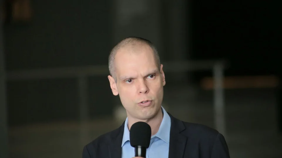 Marcelo Ramos e Serafim Côrrea saem em defesa de Bruno Covas após ataque de Bolsonaro