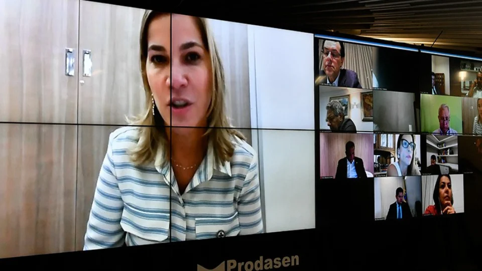 CPI da Pandemia ouve secretária do Ministério da Saúde sobre defesa da cloroquina nesta quinta