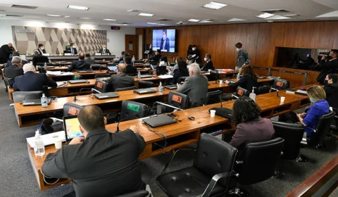 Senadores avaliam semana da CPI da Covid como positiva