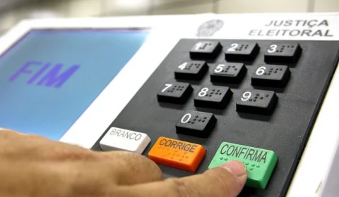 Comissão sobre PEC que adia eleições próximas a feriado será instalada nesta terça