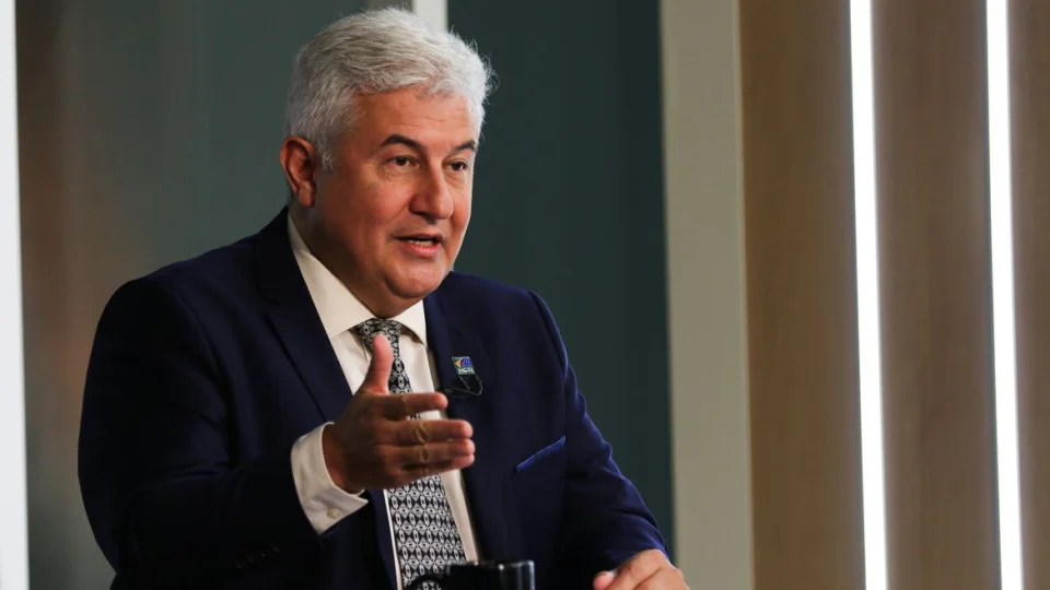 Ministro defende construção de laboratório de biossegurança máxima