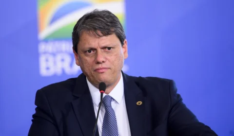 País passa por transformação da infraestrutura nacional, diz Tarcísio de Freitas