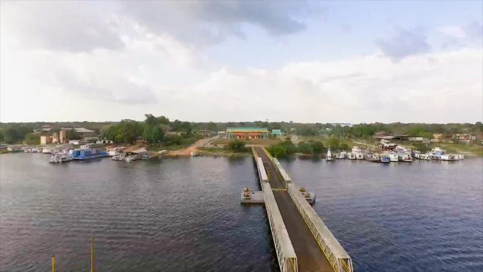 Justiça determina suspensão imediata do retorno às aulas em três escolas de Maués (AM)