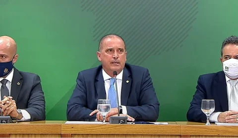 Onyx Lorenzoni diz que PF vai investigar deputado por falas sobre vacina