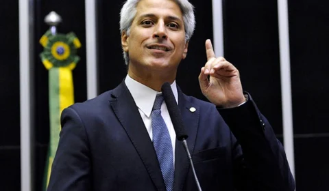 Oposição diz que denúncia sobre Covaxin é grave e volta a pedir impeachment