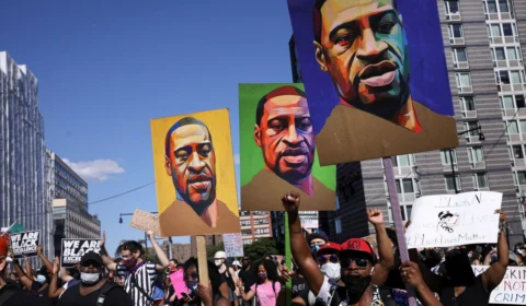 Ex-policial é condenado a 22 anos pelo assassinato de George Floyd