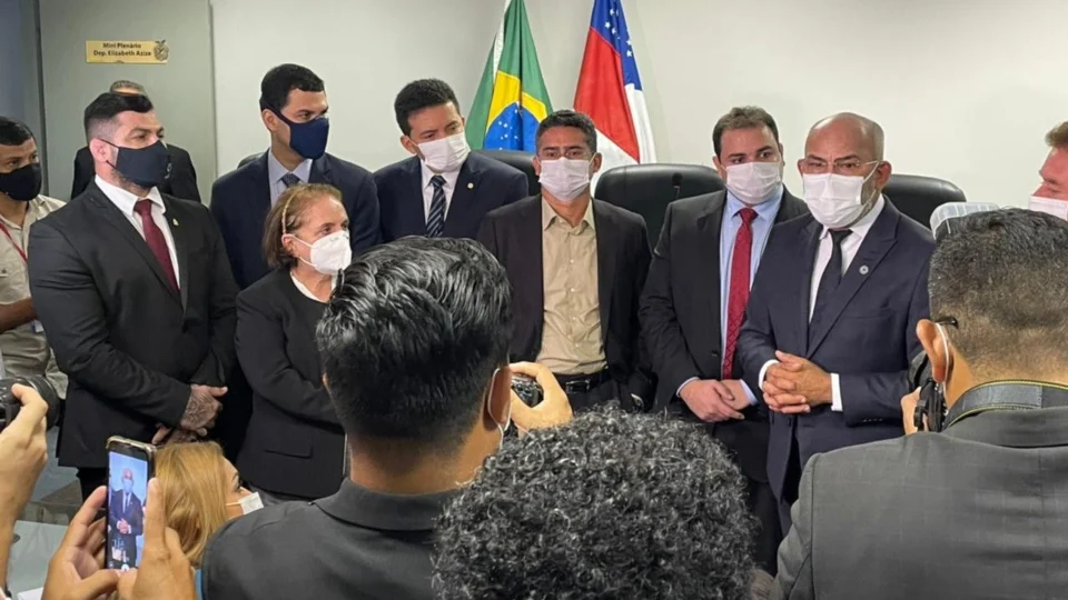 Após ideia de David Almeida, parlamentares defendem Guardas Municipais armadas no Amazonas