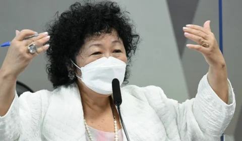 Médica defende cloroquina em CPI e senadores, insatisfeitos, pedem acareação