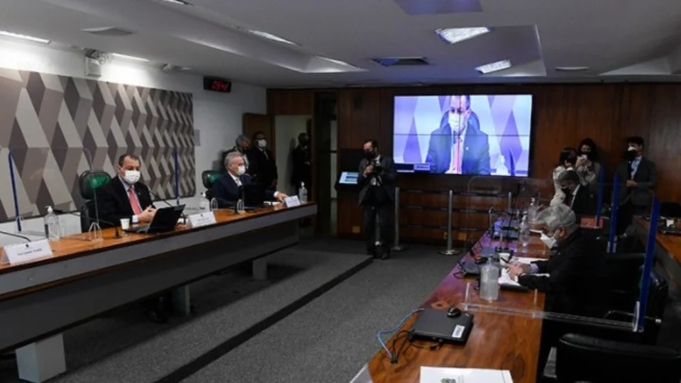 CPI da Pandemia pode convocar e quebrar sigilos de ‘gabinete paralelo’ nesta terça