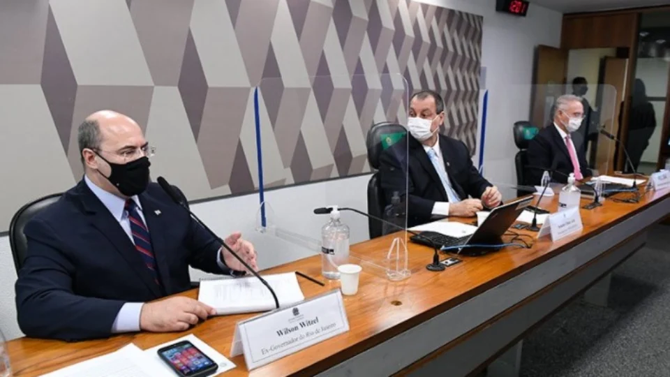 Witzel responsabiliza Bolsonaro por mortes e diz que governo atuou contra governadores