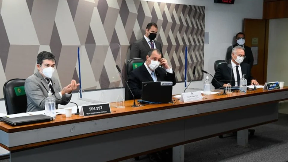 CPI vai investigar contrato de compra das vacinas Covaxin