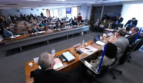 Suspeitas sobre a compra da Covaxin dominam debate da CPI da Pandemia