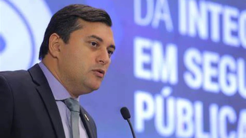 Wilson Lima aciona Ministério da Justiça e Exército para conter onda de vandalismo em Manaus