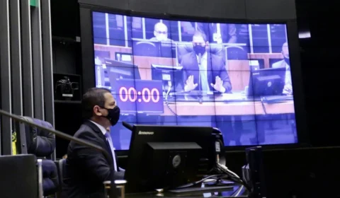 Marcelo Ramos aprova pedido de urgência para PL que garante recursos para obras públicas