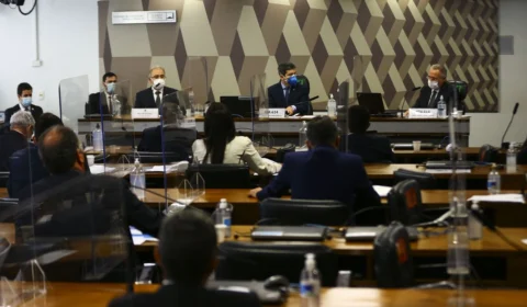 Queiroga diz em CPI que Brasil não está na terceira onda da pandemia