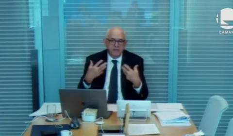 Jobim defende aprimoramento do voto eletrônico e lembra histórico de fraudes com apuração manual