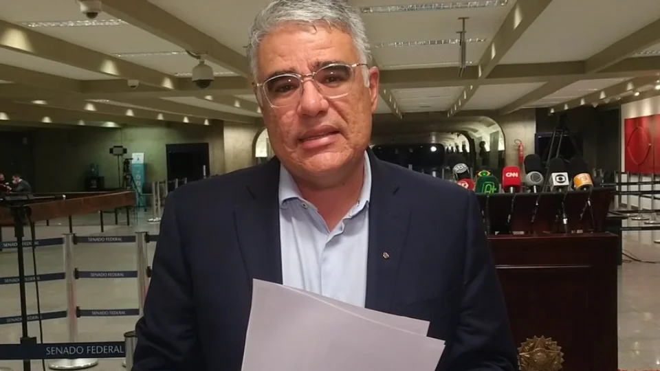 Eduardo Girão critica parcialidade da CPI da Pandemia