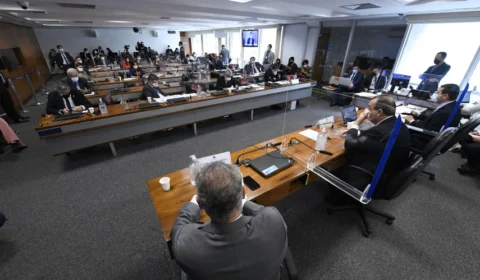 Presidente da CPI da Pandemia elogia ‘viradão’ da vacinação contra a Covid-19 em Manaus