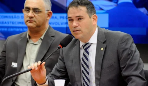 Projeto inclui motoboys e entregadores entre prioridades da vacinação contra Covid