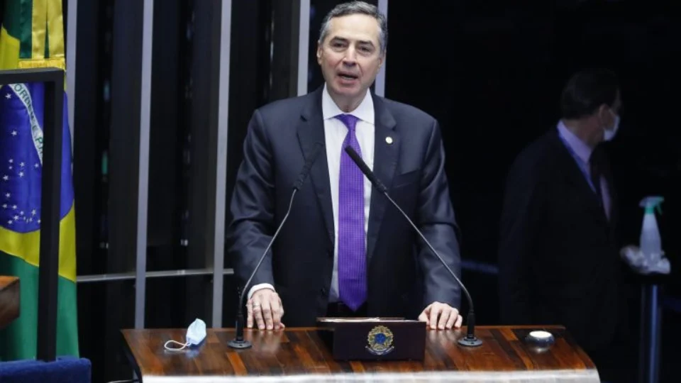 Câmara debate reforma eleitoral e voto impresso com presidente do TSE nesta quarta