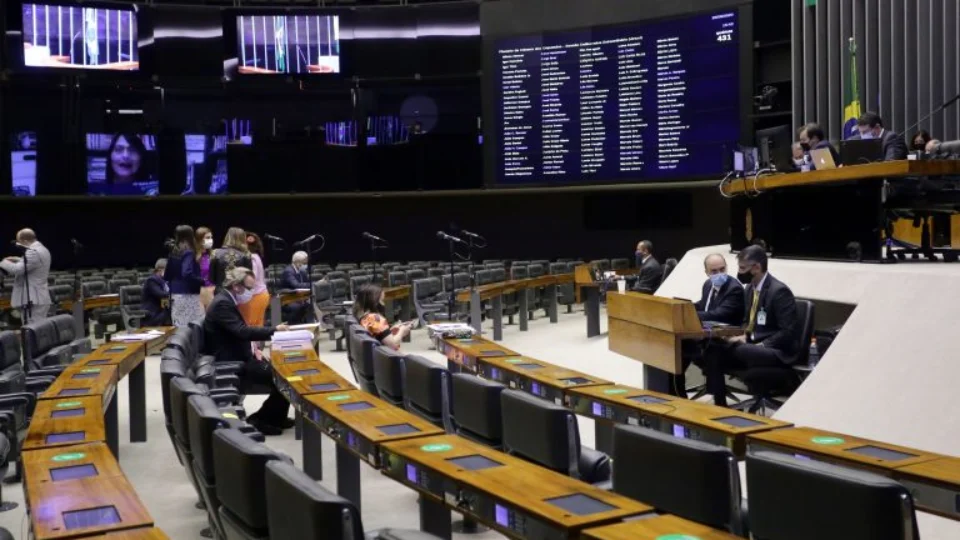 Realização da Copa América no Brasil divide opiniões entre deputados