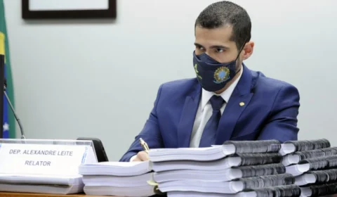 Relator recomenda perda de mandato de Flordelis