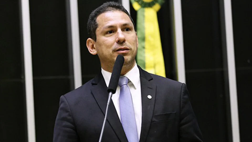 Governadores enviam carta a Lira para aprovar PL de Marcelo Ramos do mercado de carbono antes da COP-26