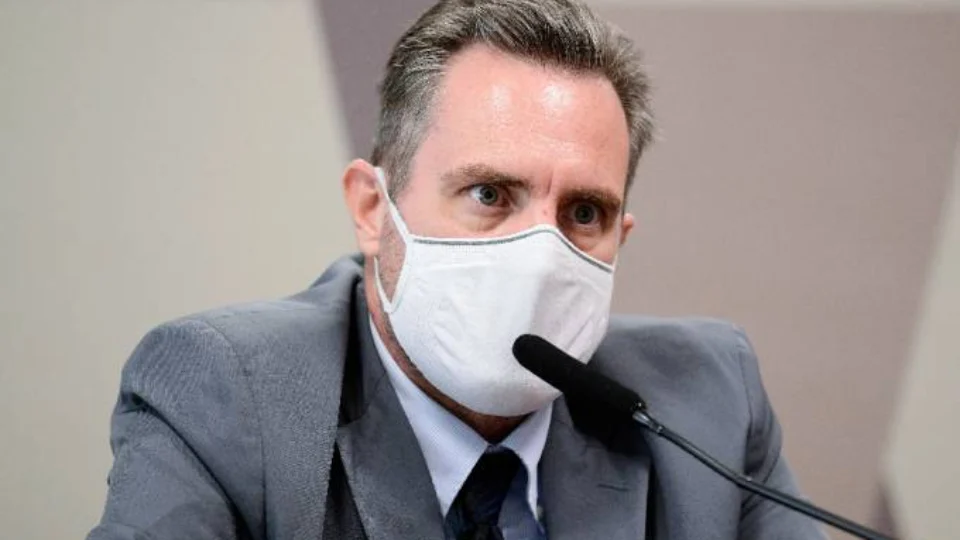 Empresário afirma que recebeu oferta de propina por vacinas de diretor do Ministério da Saúde