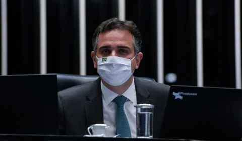 Pacheco anuncia fim do ‘mal-entendido’ entre Omar Aziz e Forças Armadas