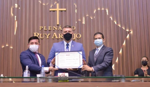 Assembleia Legislativa concede Título de Cidadão Amazonense ao vereador João Carlos