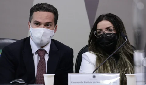 Fux mantém decisão que deu à diretora da Precisa direito ao silêncio