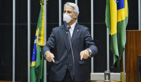 Oposição vai ao STF contra lei que viabiliza a desestatização da Eletrobras