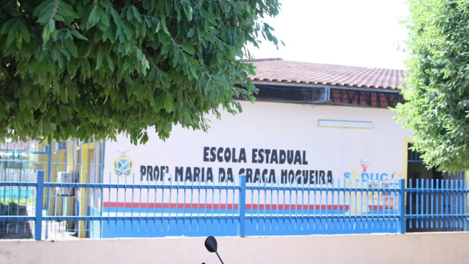 Justiça determina suspenção de aulas presenciais em Maués (AM)