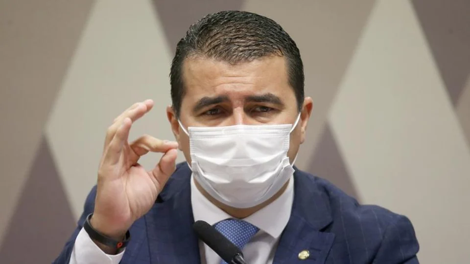 Conselho de Ética arquiva processo contra o deputado Luís Miranda