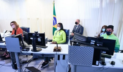 Em homenagem a atletas, senadores cobram política de Estado para o esporte