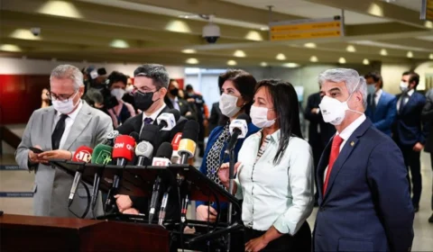 Senadores avaliam que deputado Ricardo Barros mentiu à CPI
