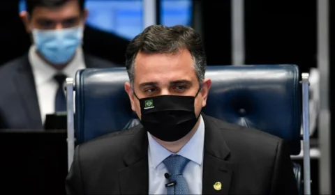 Pacheco vai aguardar pedido formal para se pronunciar sobre impeachment no STF