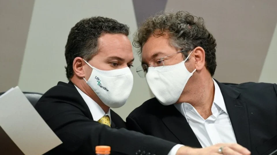 Maximiano admite conhecer Ricardo Barros, mas nega pedido de emenda