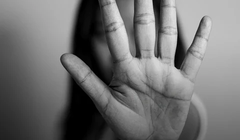 Lei que multa agressor de mulher em até R$ 2 mil está em vigor no Amazonas