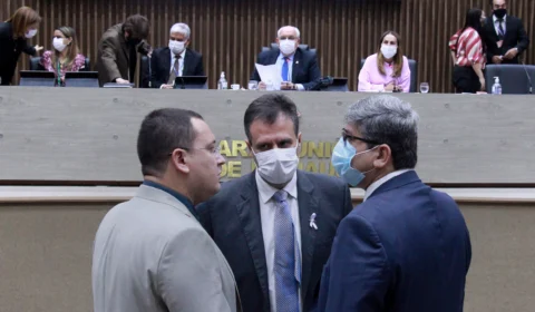 Vereadores debatem regionalização da merenda escolar durante sessão na CMM