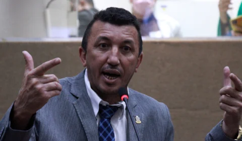 Sassá faz indicação para tornar obrigatória vacinação contra covid-19 para servidores