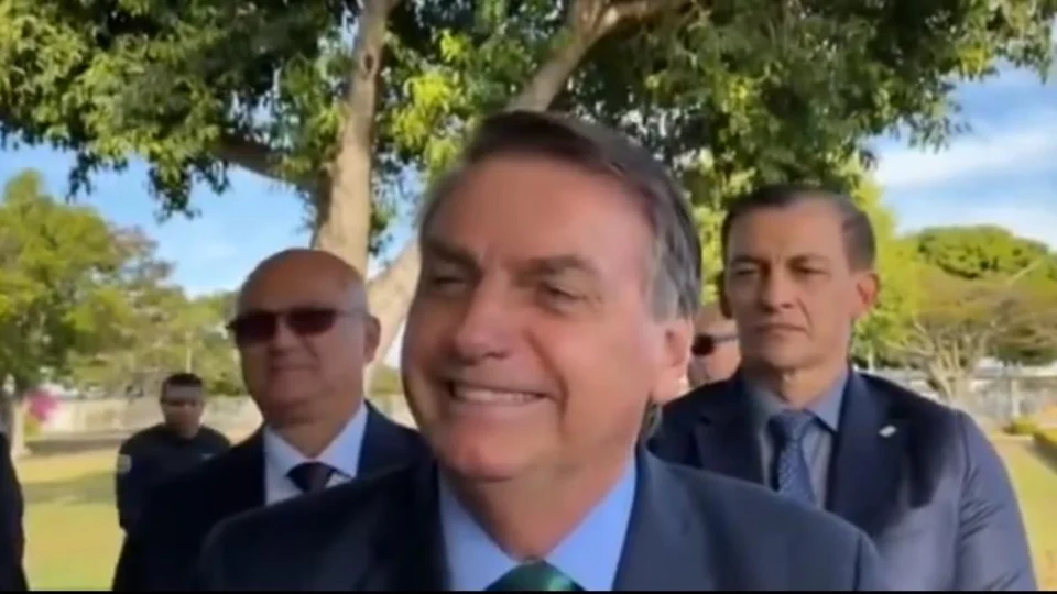 Bolsonaro inaugura Conjunto Residencial, em Manaus, nesta quarta-feira