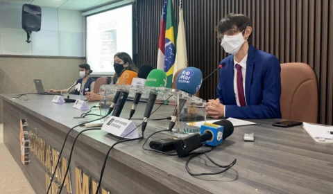 Amon passa mal e é internado às pressas por complicações de doenças autoimunes