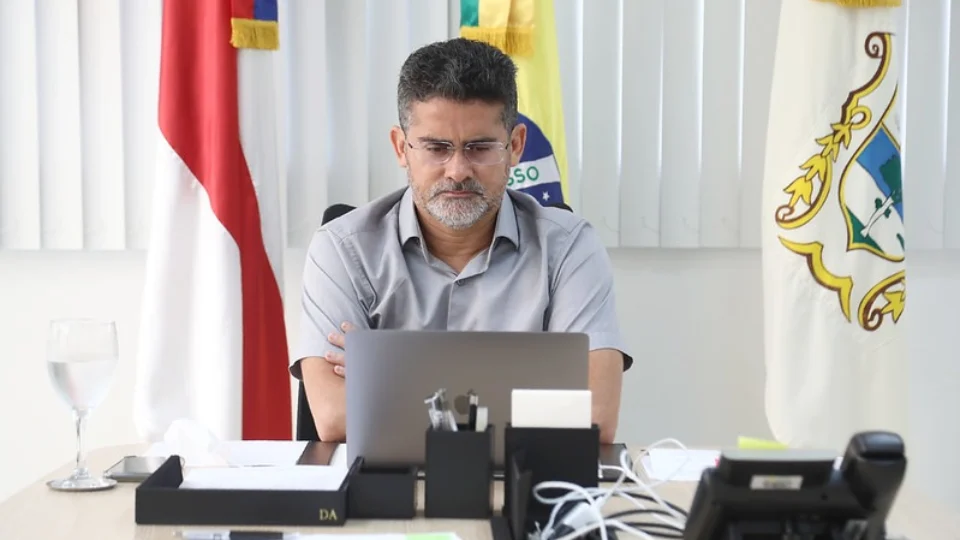 David Almeida participa de reunião sobre educação e transporte coletivo com representantes de todo o país