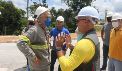 Coronel Menezes visita cidades no interior do Amazonas