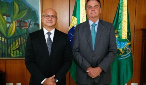 Coronel Menezes integra a comitiva de Bolsonaro em Roraima durante inauguração de termelétrica